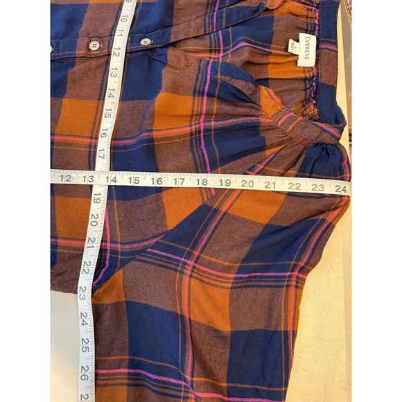 Evereve Plaid Button Front Blouse Womens Large Blue Orange Rayon Long Sleeve - Picture 9 of 10